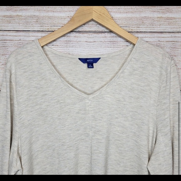 Apt. 9 Oatmeal Heather V-Neck Tunic XL - Picture 3 of 6